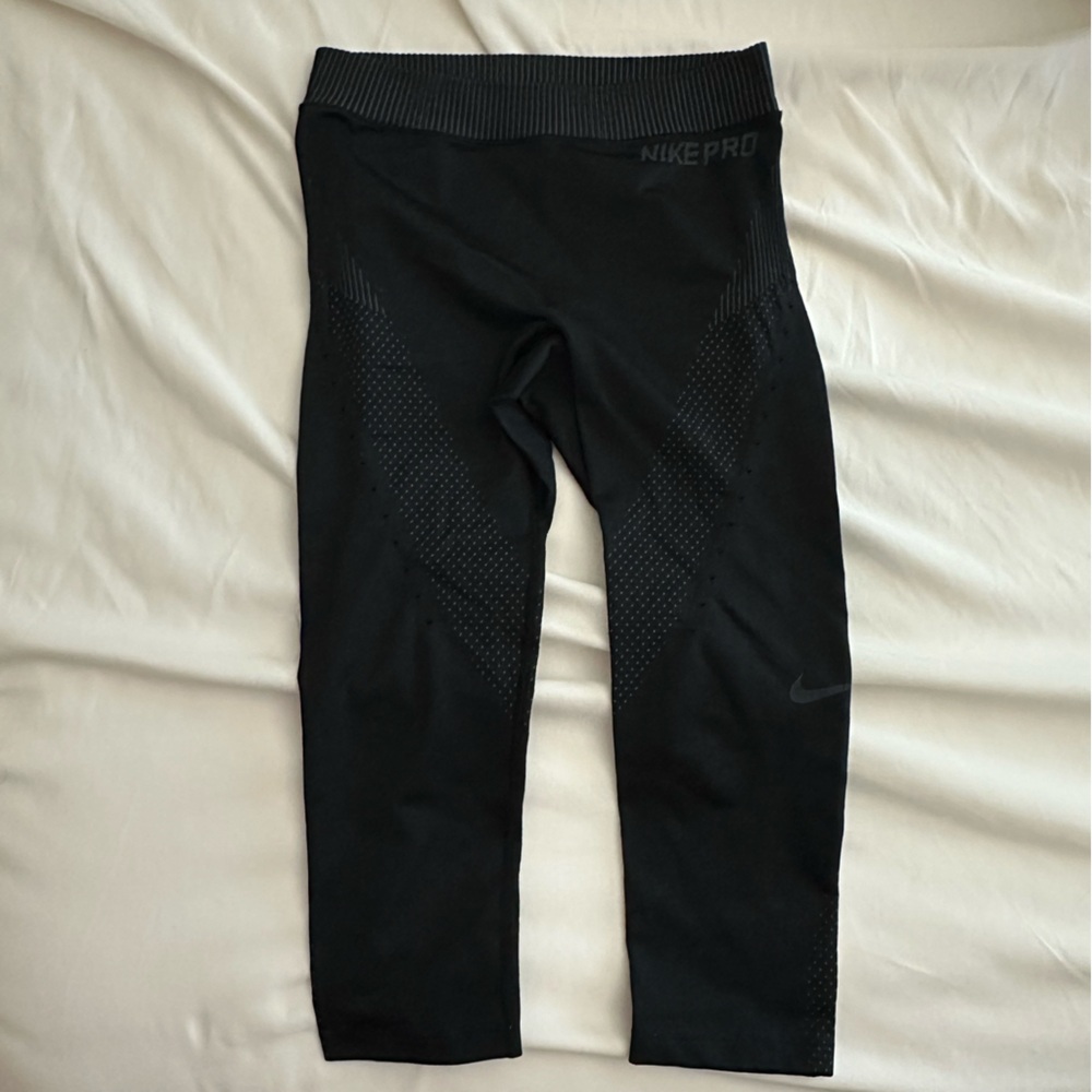 Nike pro leggings